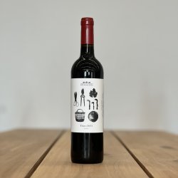 Los Aguilares - Tinto - 2022